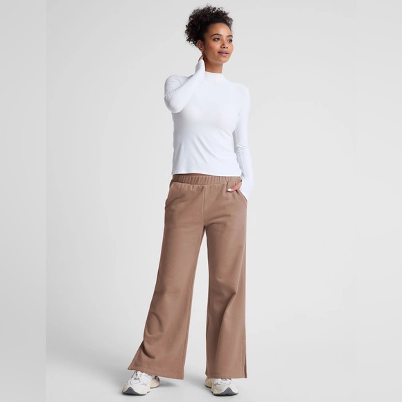 Beyond Yoga Pants - Beyond Yoga LuxeFleece Wide Leg Pant - Desert Sand Small NWT